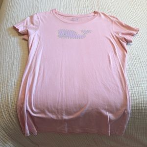 Vineyard vines pink t shirt size large